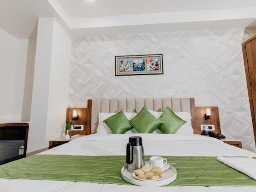 Hotel Emerald Inn Бхопал Екстер'єр фото